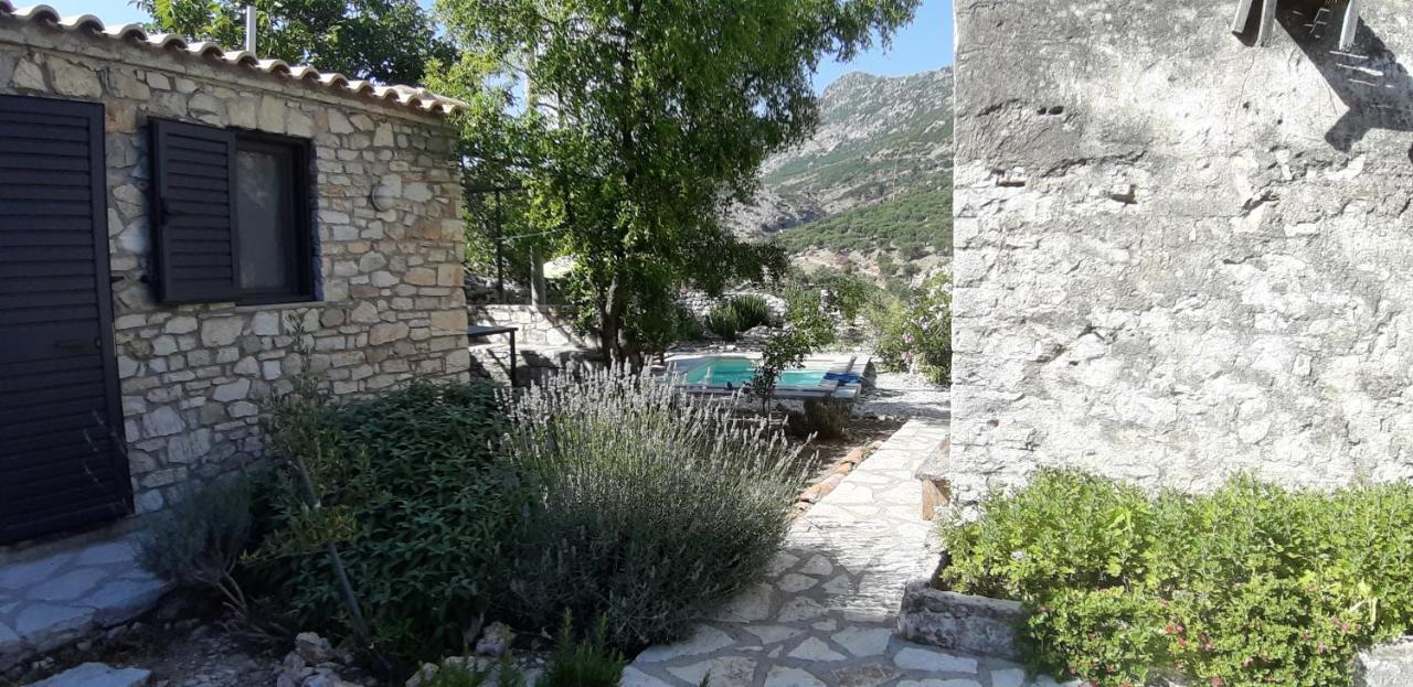 Les Villas De Кепаро Екстериор снимка