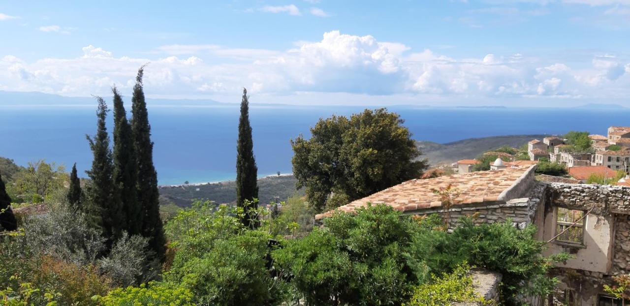 Les Villas De Кепаро Екстериор снимка